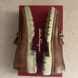 Salvatore Ferragamo | Shoes | Mens Ferragamo Gancini Plaque  display picture 2